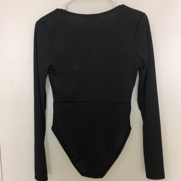 Basic Wrap Front Long Sleeve Bodysuit - Picture 3 of 3